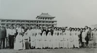 1967聖吳甦樂羅馬聯合會總會長訪視文藻與全體教職員合影